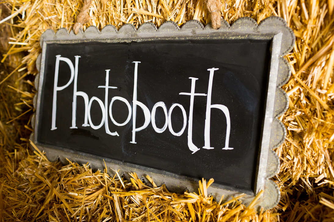 Photobooth Wedding Sign